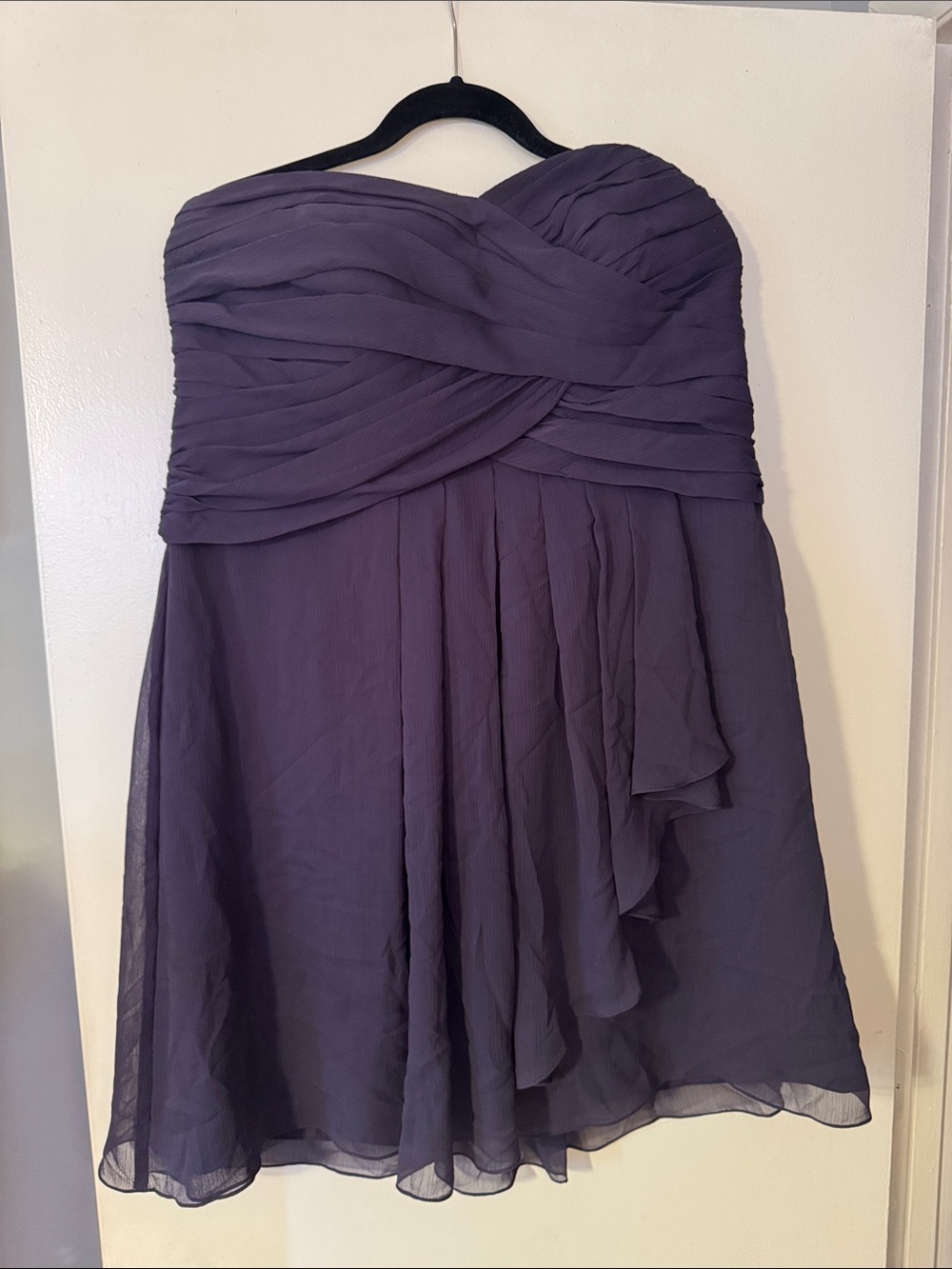 David’s Bridal Strapless Pleated Chiffon Dress in Plum- Size 18